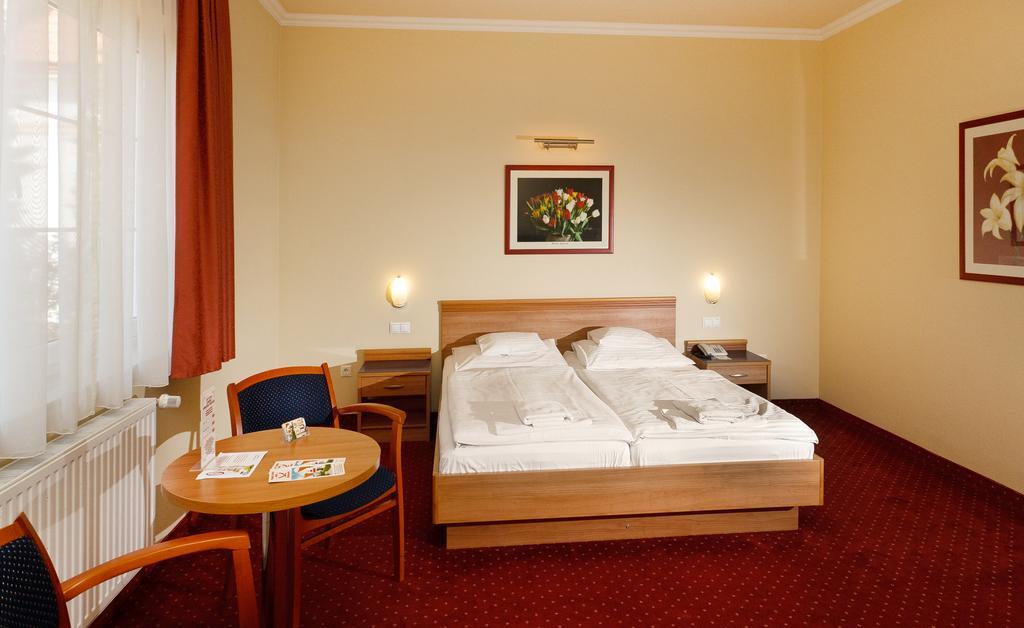 Paprika Hotel